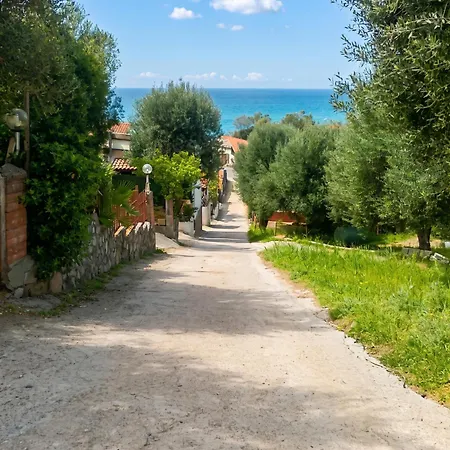Charming In With Terrace And Parking * Pisciotta