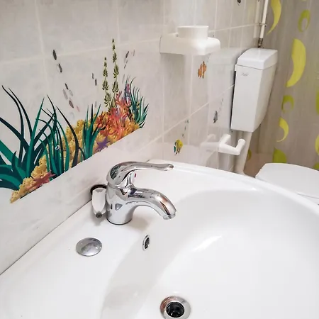 Charming In With Terrace And Parking Daire